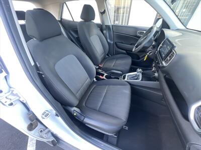 2020 Hyundai VENUE SE - Photo 7 - Escondido, CA 92025