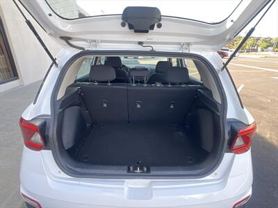 2020 Hyundai VENUE SE - Photo 19 - Escondido, CA 92025