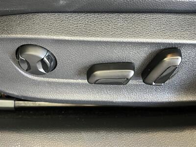 2013 Volkswagen Passat SE PZEV   - Photo 5 - Escondido, CA 92025