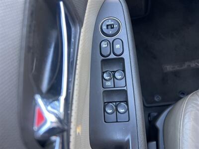 2012 Hyundai ELANTRA Touring SE   - Photo 8 - Escondido, CA 92025