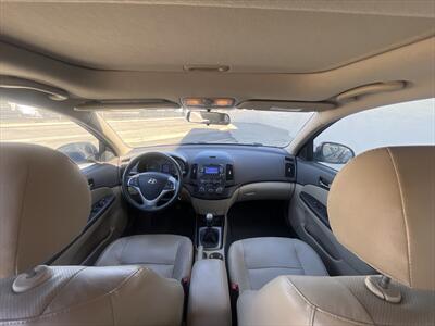 2012 Hyundai ELANTRA Touring SE   - Photo 6 - Escondido, CA 92025