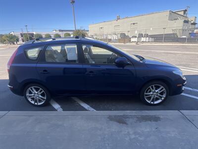2012 Hyundai ELANTRA Touring SE   - Photo 1 - Escondido, CA 92025