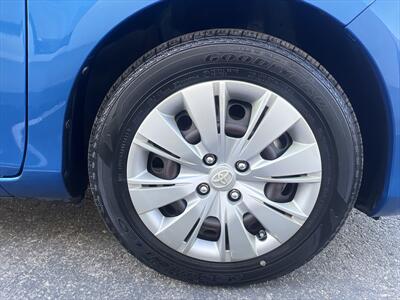 2014 Toyota Yaris 3-Door L   - Photo 20 - Escondido, CA 92025