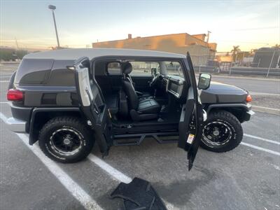 2008 Toyota FJ Cruiser   - Photo 7 - Escondido, CA 92025