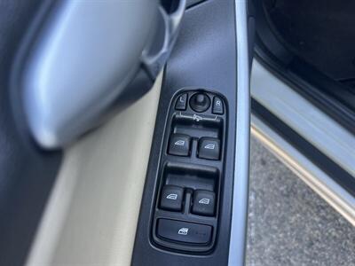 2011 Volvo XC60 T6 R-Design   - Photo 23 - Escondido, CA 92025