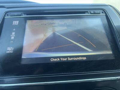 2014 Honda Civic Hybrid w/Leather   - Photo 4 - Escondido, CA 92025