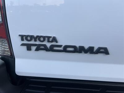 2015 Toyota Tacoma PreRunner V6 - Photo 18 - Escondido, CA 92025