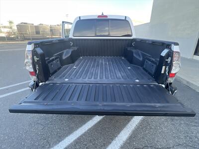2015 Toyota Tacoma PreRunner V6 - Photo 26 - Escondido, CA 92025