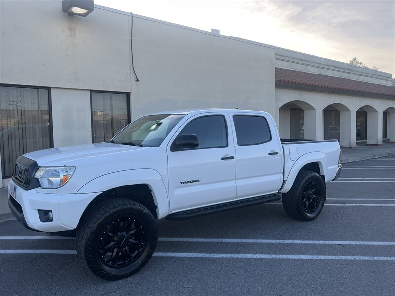 2015 Toyota Tacoma PreRunner V6  
