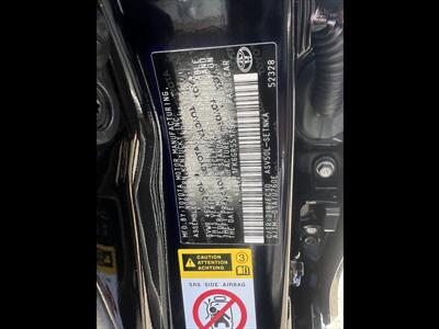 2016 Toyota Camry LE   - Photo 28 - Escondido, CA 92025