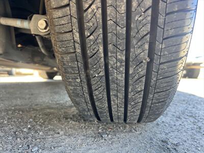 2016 Toyota Camry LE   - Photo 4 - Escondido, CA 92025