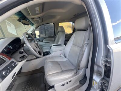 2014 Chevrolet Silverado 2500 LTZ   - Photo 24 - Escondido, CA 92025