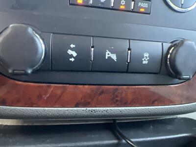 2014 Chevrolet Silverado 2500 LTZ   - Photo 23 - Escondido, CA 92025