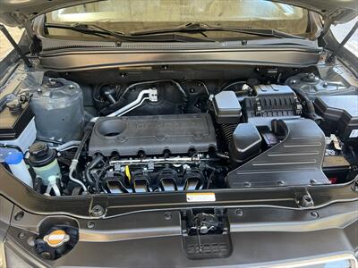2010 Hyundai SANTA FE GLS - Photo 19 - Escondido, CA 92025