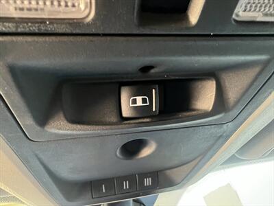 2016 RAM 1500 Big Horn   - Photo 26 - Escondido, CA 92025