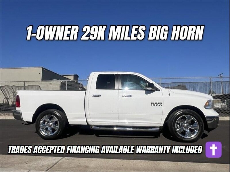 2016 RAM 1500 SLT  