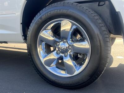 2016 RAM 1500 Big Horn   - Photo 6 - Escondido, CA 92025