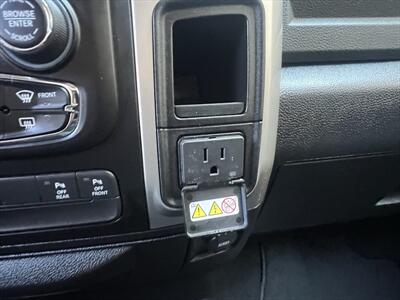 2016 RAM 1500 Big Horn   - Photo 10 - Escondido, CA 92025