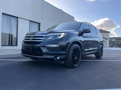 2017 Honda Pilot Touring   - Photo 14 - Escondido, CA 92025
