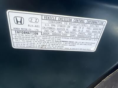 2017 Honda Pilot Touring   - Photo 22 - Escondido, CA 92025