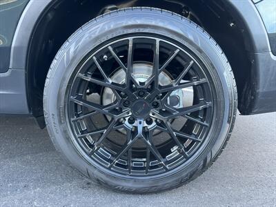 2017 Honda Pilot Touring   - Photo 16 - Escondido, CA 92025