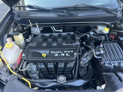2012 Dodge Avenger SXT - Photo 6 - Escondido, CA 92025