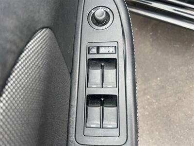 2012 Dodge Avenger SXT   - Photo 17 - Escondido, CA 92025