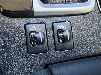 2019 Toyota Highlander Hybrid XLE   - Photo 6 - Escondido, CA 92025