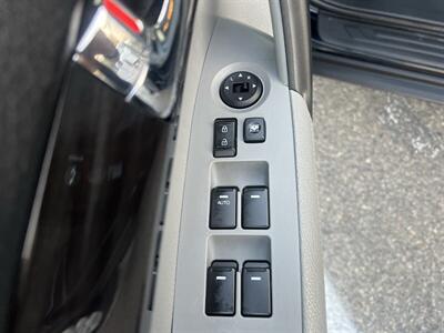 2012 Kia Sorento LX   - Photo 16 - Escondido, CA 92025