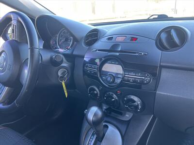 2014 Mazda MAZDA2   - Photo 24 - Escondido, CA 92025
