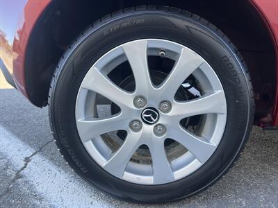 2014 Mazda MAZDA2   - Photo 21 - Escondido, CA 92025