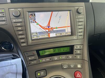 2015 Toyota Prius Plug-in Hybrid   - Photo 16 - Escondido, CA 92025