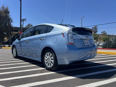 2015 Toyota Prius Plug-in Hybrid   - Photo 31 - Escondido, CA 92025