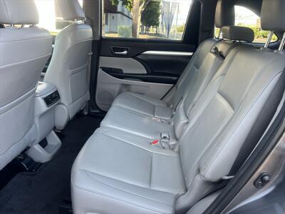 2014 Toyota Highlander XLE   - Photo 32 - Escondido, CA 92025