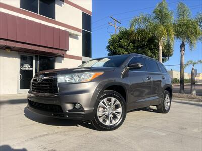 2014 Toyota Highlander XLE   - Photo 20 - Escondido, CA 92025
