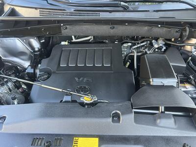 2014 Toyota Highlander XLE   - Photo 11 - Escondido, CA 92025