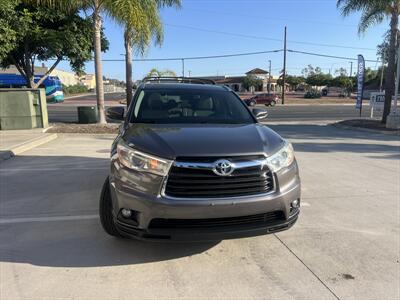 2014 Toyota Highlander XLE   - Photo 14 - Escondido, CA 92025