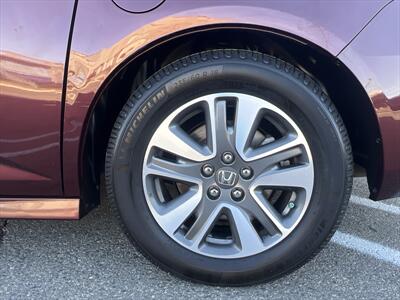 2015 Honda Odyssey Touring Elite   - Photo 16 - Escondido, CA 92025