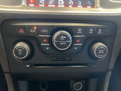 2013 Dodge Charger SXT   - Photo 25 - Escondido, CA 92025