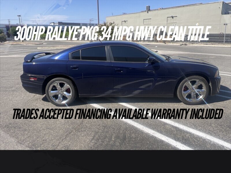 2013 Dodge Charger SXT  