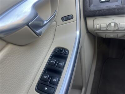 2013 Volvo XC60 3.2   - Photo 9 - Escondido, CA 92025