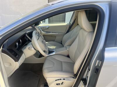 2013 Volvo XC60 3.2   - Photo 8 - Escondido, CA 92025