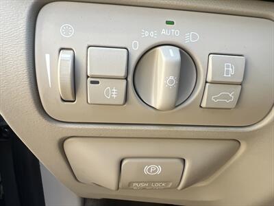 2013 Volvo XC60 3.2   - Photo 28 - Escondido, CA 92025