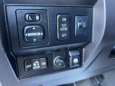 2016 Toyota Tundra SR5 - Photo 23 - Escondido, CA 92025