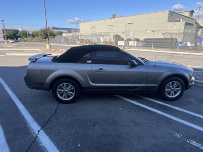 2005 Ford Mustang V6 Deluxe   - Photo 16 - Escondido, CA 92025