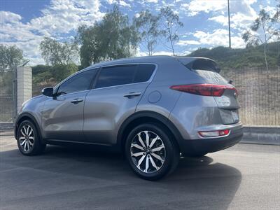 2017 Kia Sportage EX - Photo 6 - Escondido, CA 92025