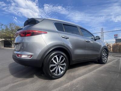 2017 Kia Sportage EX - Photo 12 - Escondido, CA 92025