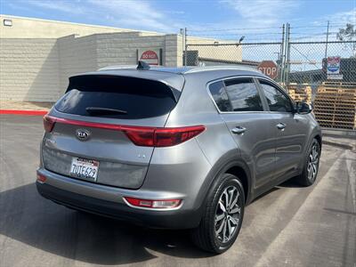 2017 Kia Sportage EX - Photo 9 - Escondido, CA 92025