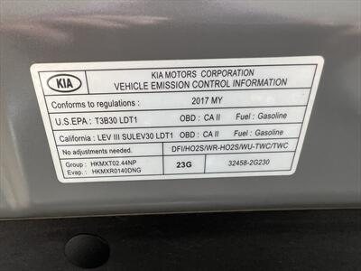 2017 Kia Sportage EX - Photo 33 - Escondido, CA 92025