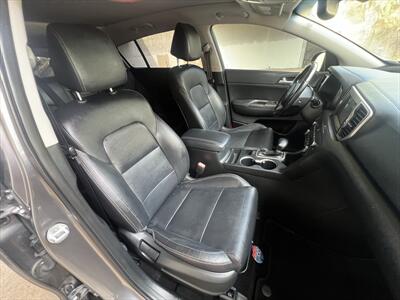 2017 Kia Sportage EX - Photo 25 - Escondido, CA 92025